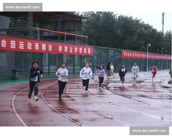 激情赛场汇聚力量体育比赛横幅点燃城市荣耀梦想青春风采团结拼搏精神